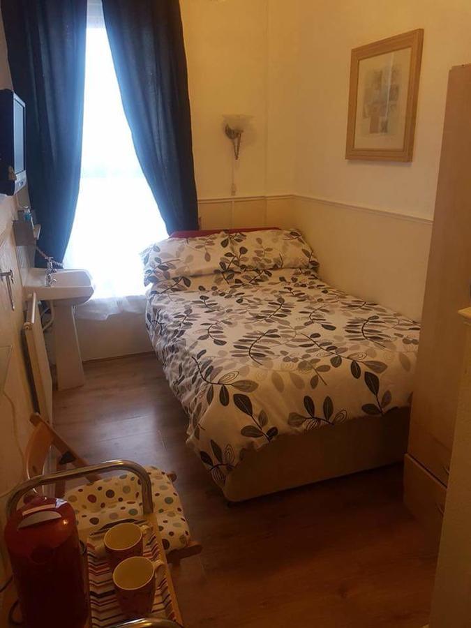 Wallace Hotel Blackpool Eksteriør billede